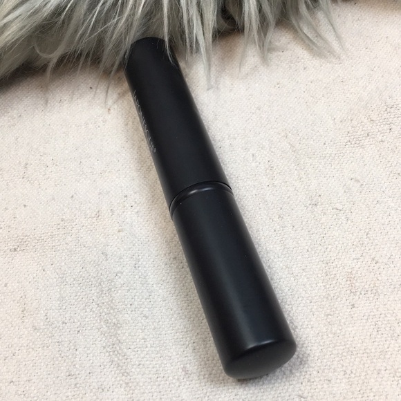 Japonesque travel make up brush set in metal tube - Picture 2 of 5